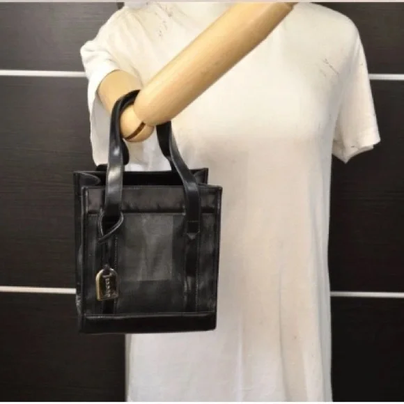 Gucci Black Mesh Tote Bag with Pouch EUC - Picture 11 of 16